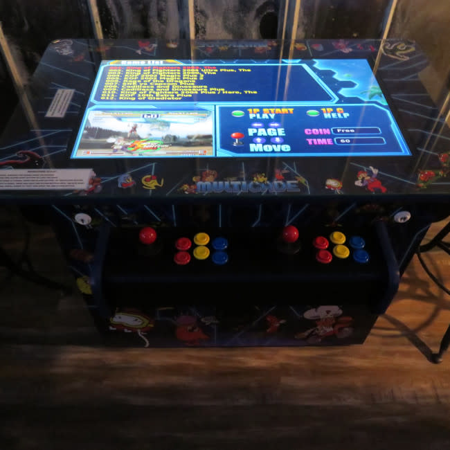 3  Sided Arcade Cocktail Table 3000 Game Package